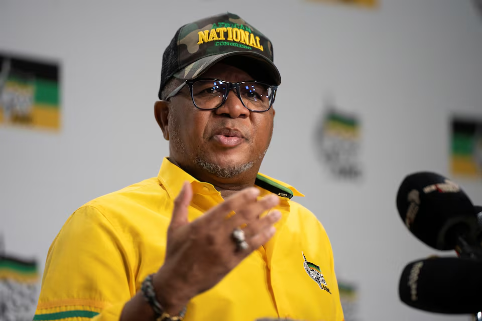 DA hits back at Mbalula over ‘Thatcherite’ manifesto swipe - Inside Politics