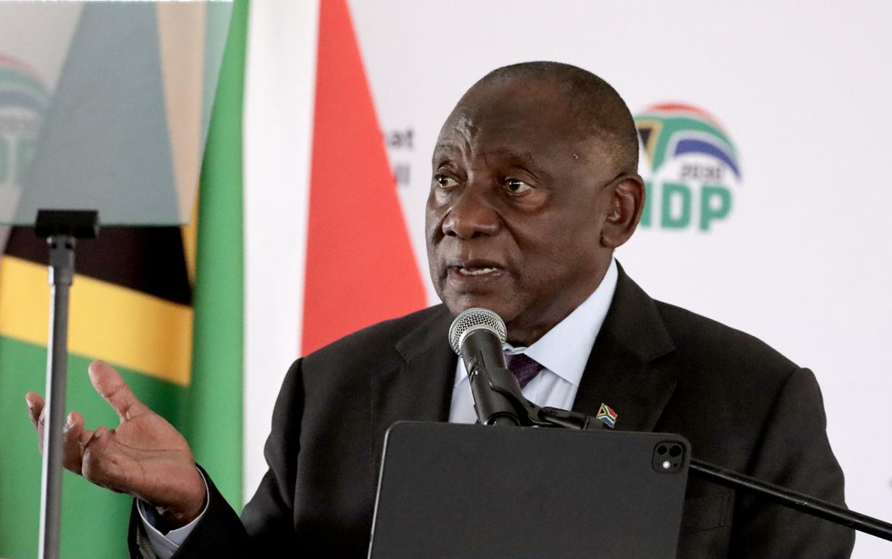 Ramaphosa pushes SADC to boost regional trade, keep mineral value at home - Inside Politics