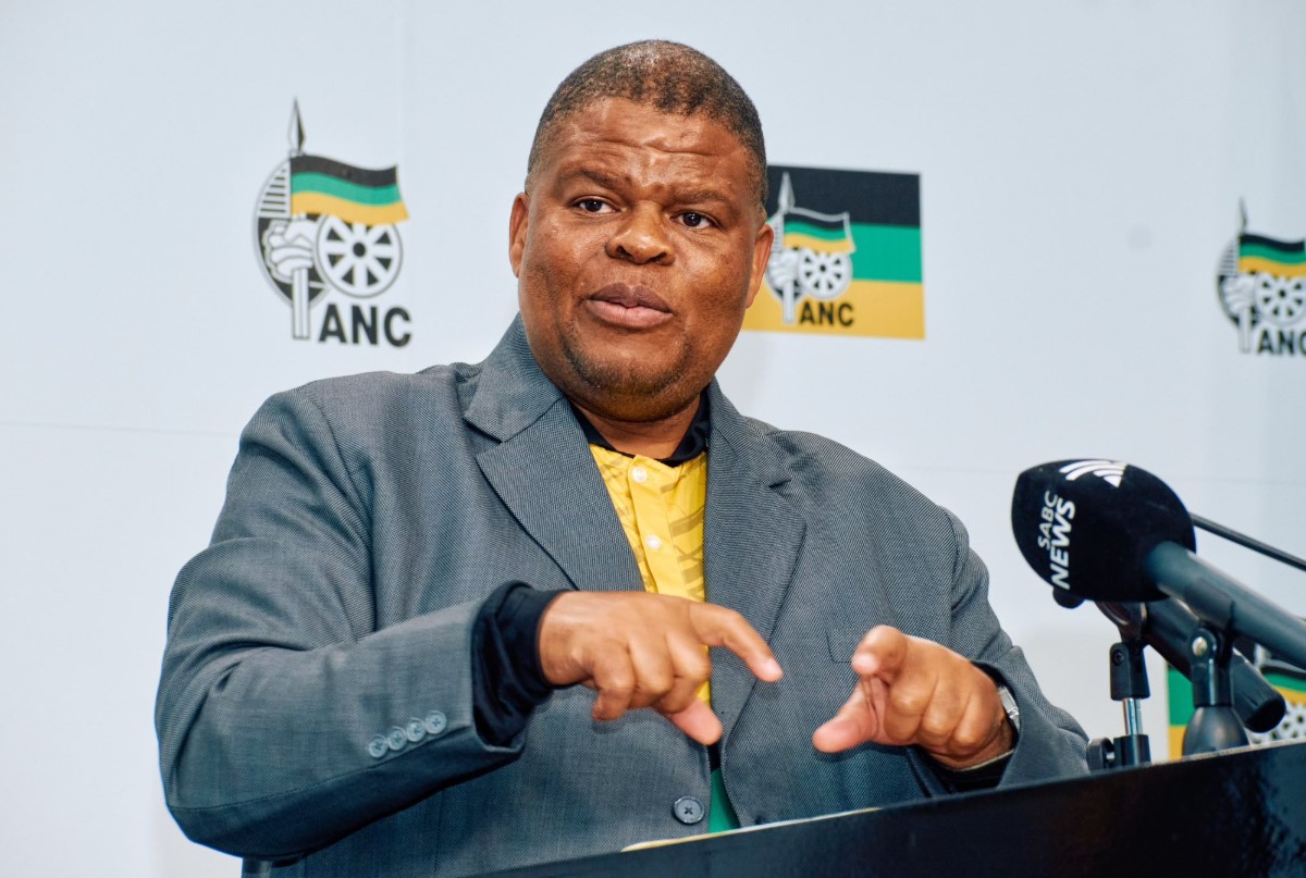 Mahlobo says ANC has provided ‘highest level of leadership’ on water - Inside Politics